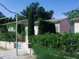 self-catering rental swimming pool saint remy de provence
